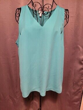 Nine West Aqua V-Neck Sleeveless Camisole
